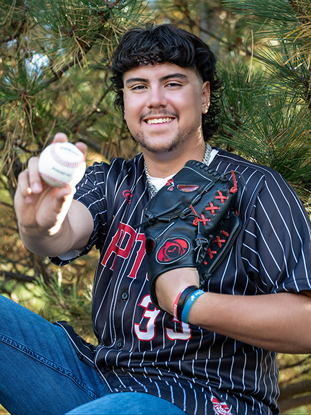 Professional Portrait photographer in aurora colorado mackenzie carullo